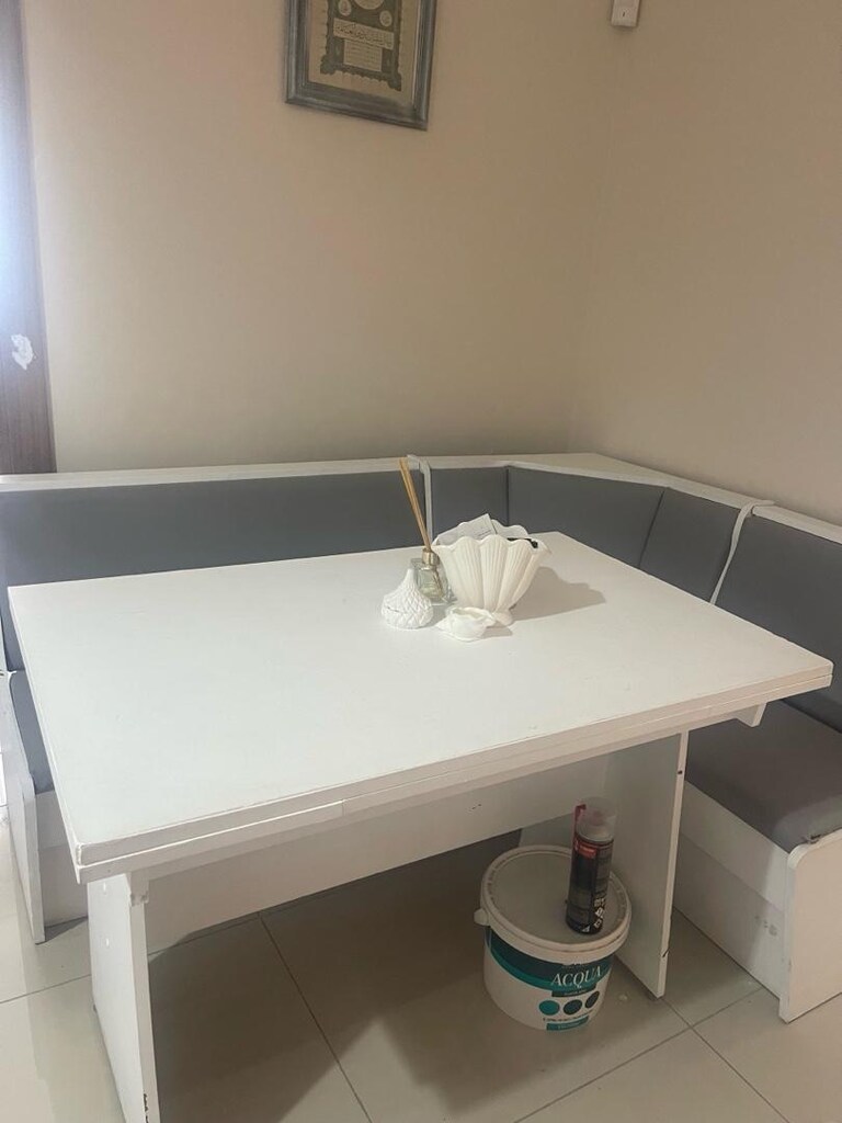 Beyaz Köşe Masa Takımı - 3