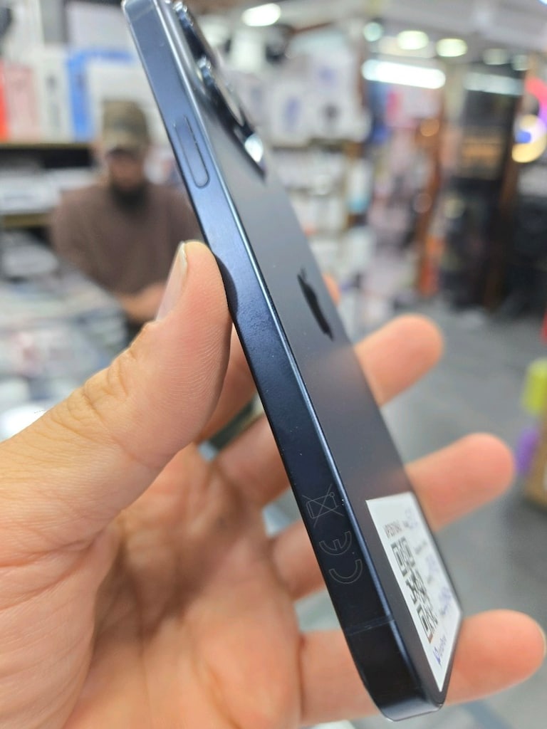 iPhone 15 Pro Max 1089 512 GB tertemiz garantili takasa açık - 2