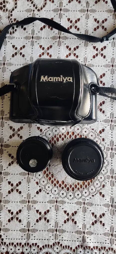 Mamiya ZE Analog Fotoğraf Makinesi.3 tane lens, flaş ve kılıfı mevcut. - 6