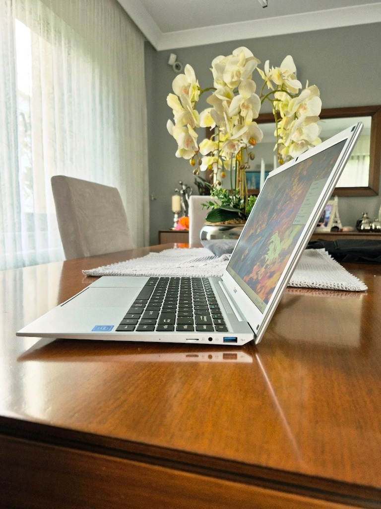 CASPER Laptop Dizüstü Bilgisayar İncecik Hafif - 4