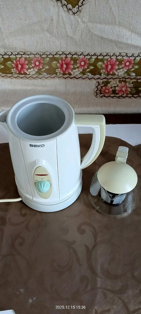Beko BKK1108 Çay Makinesi çok temiz sorunsuz pırıl pırıl makine demlik - 13
