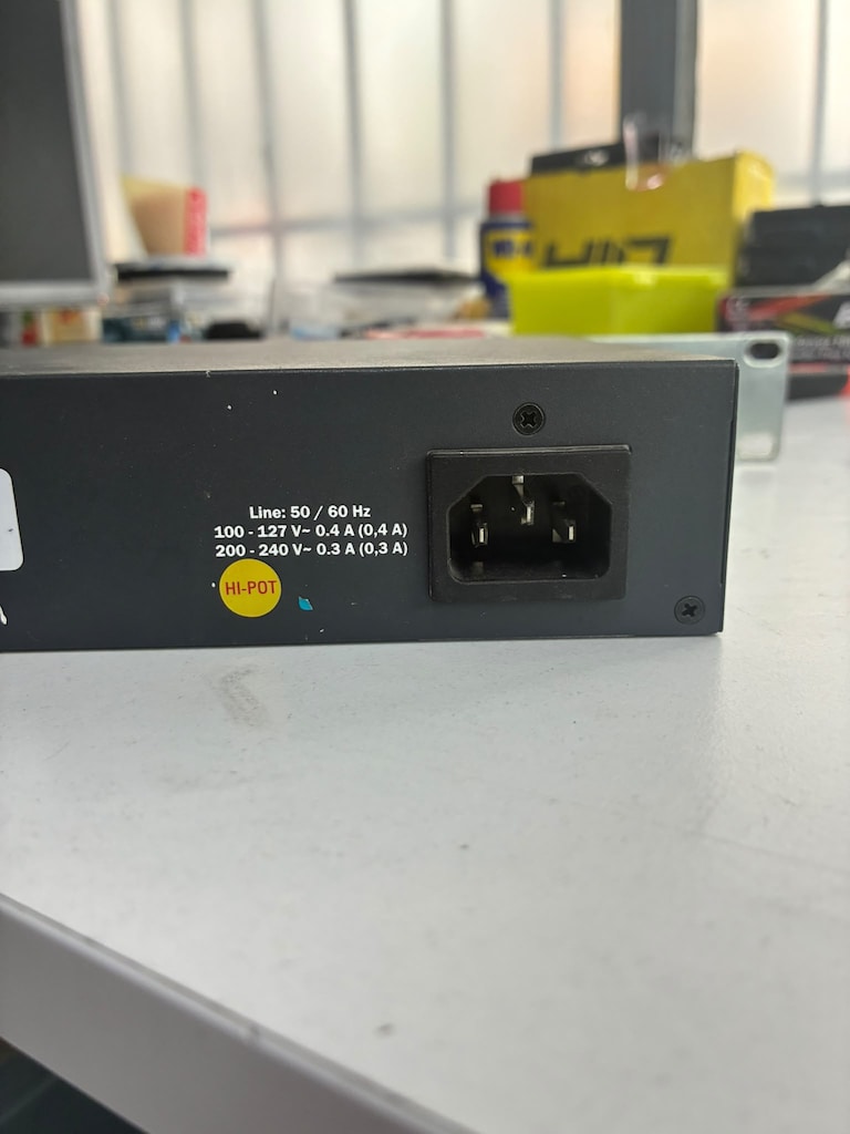 HP 1810-24 J9801A 24 Port Gigabit Smart Switch - 3