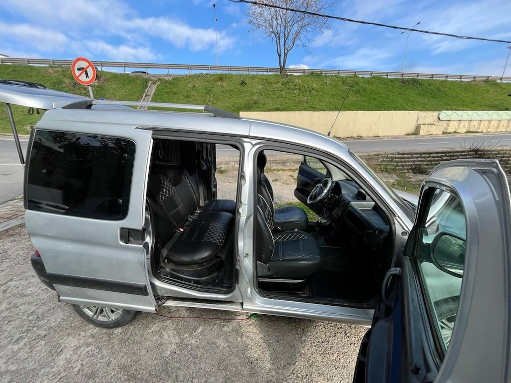 Peugeot Partner Otomobil Ruhsatlı - 6