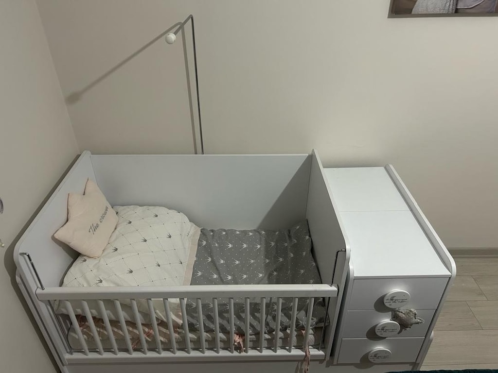 ÇİLEK BABY COTTON SALLANAN & BÜYÜYEN BEŞİK - 2
