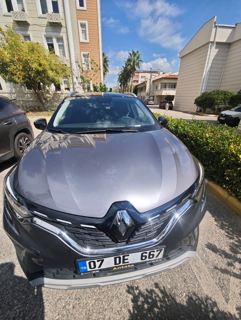 2023 Captur İcon joystick Vites 25000Km - 3