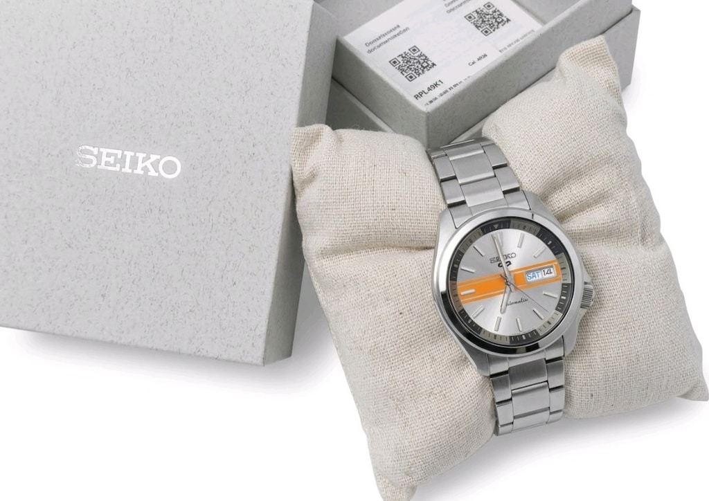 Seiko 5 Sports "Vintage Car / Retro GT" Special Edition SRPL49K1 - 2