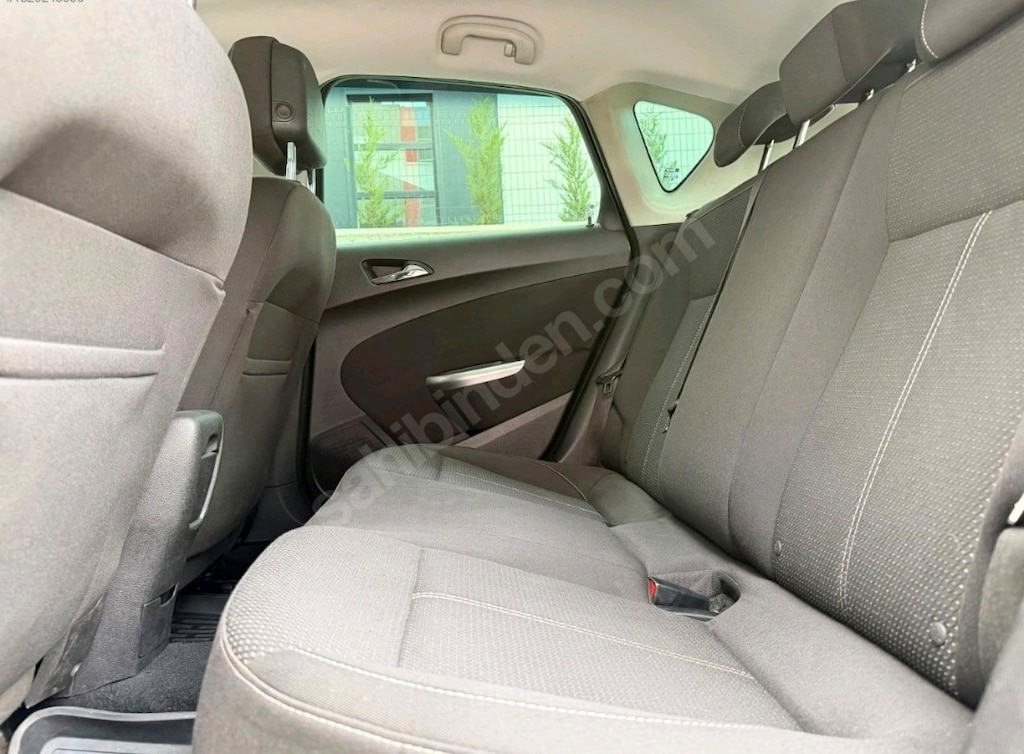 otomatik vites opel Astra j ağır bakımları yapılı temiz araç - 9