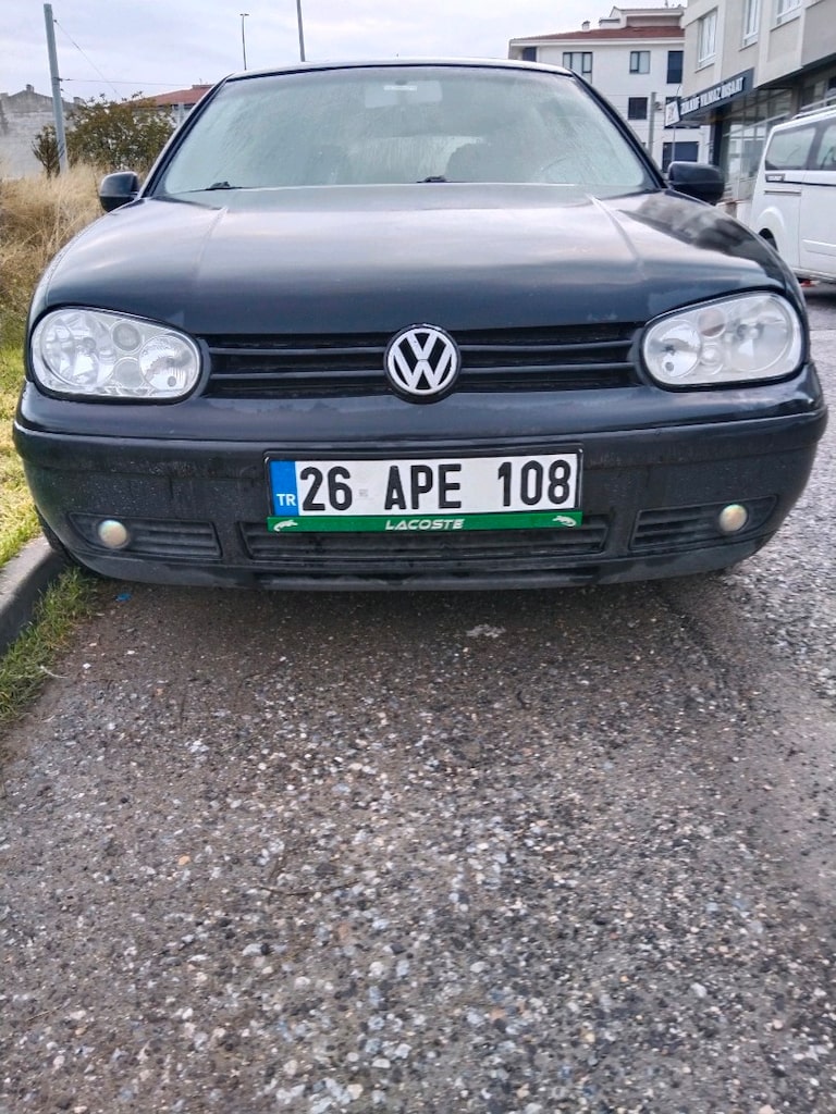 Volkswagen Golf - 12