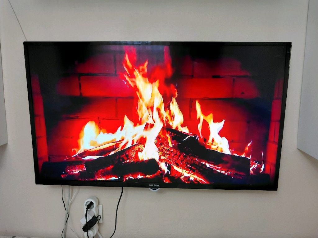 TV HI LEVEL ACİL SATILIK ÇALIŞIYOR HİÇ BİR SIKINTISI YOK - 4