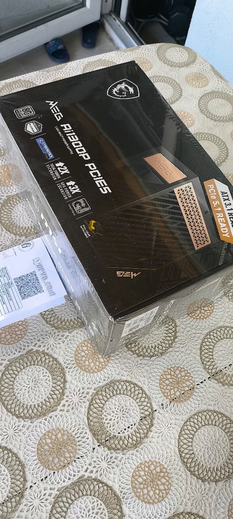 msi meg ai1300p pcie5.1 ATX 3.1 platinum güç kaynağı sıfır - 4