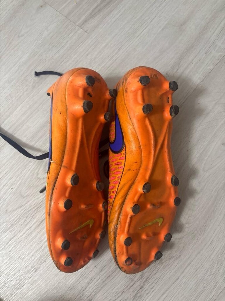 Nike krampondur 39 - 4