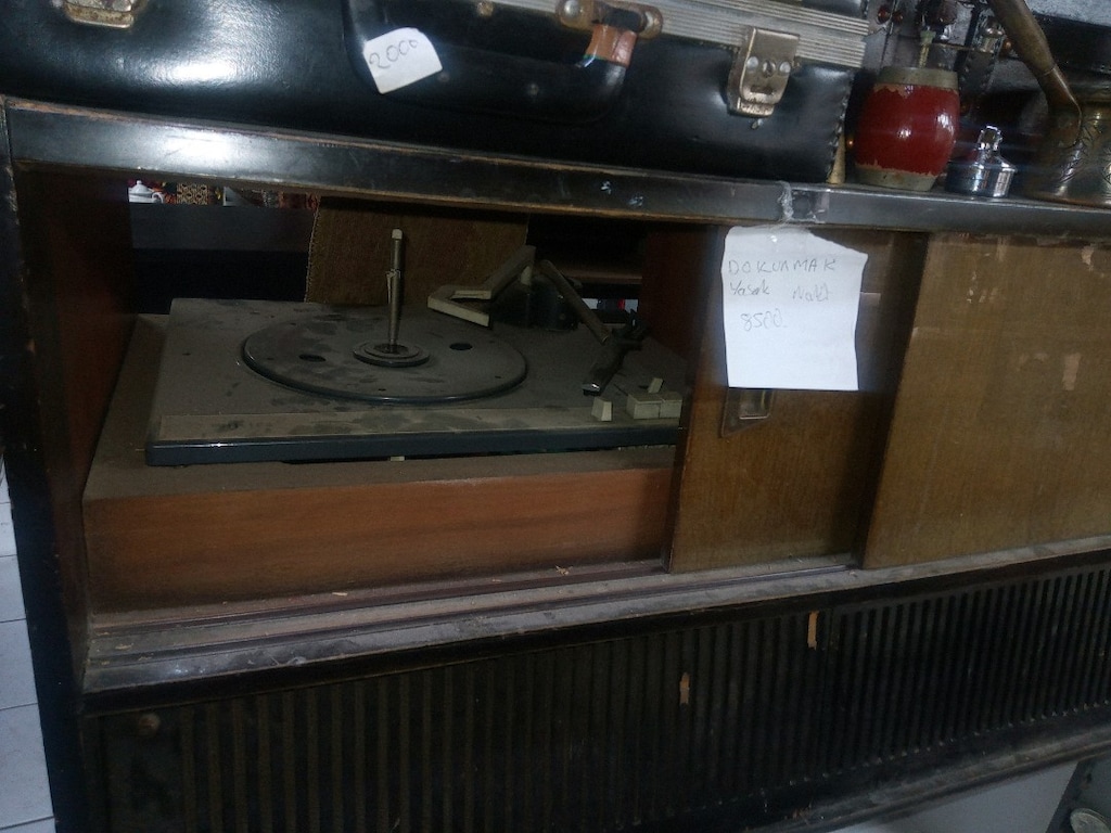 antika ahşap radyo pkap çalışır durumda radyo efemli orjinal plakcalar - 3