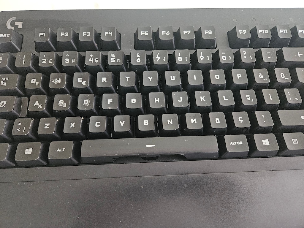 Logitech G213 Kablolu RGB Klavye . - 4