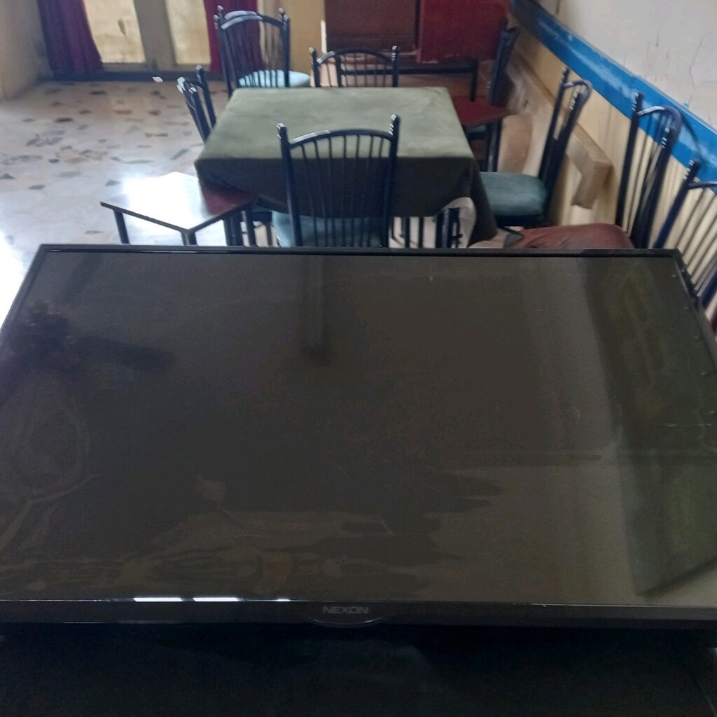 SMART LED TV EKRAN KIRIK 126 EKRAN - 10