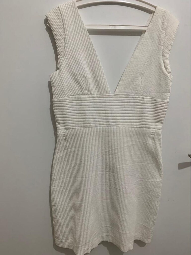 Zara TRF M beden mini beyaz elbise
