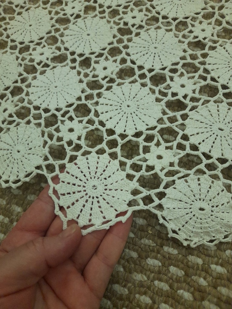 masa örtüsü az kulanıldı kalın ipten öruldu 130.x130.ebatı kare masa - 6