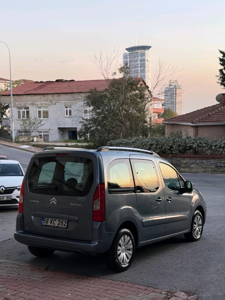 Acil Satılık Temiz Aile Aracı - 4