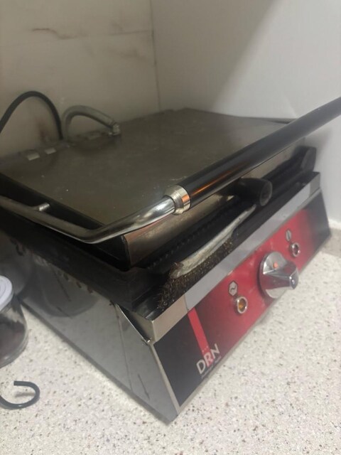 DRN Sanayi Tipi Tost Makinesi – Elektrikli