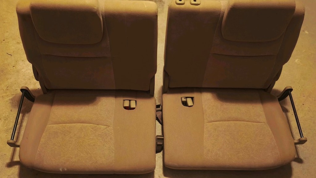 Toyota Land Cruiser arkakoltuk - 2