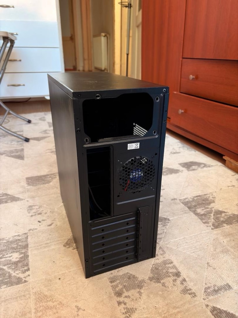 gigabyte boş kasa - 2