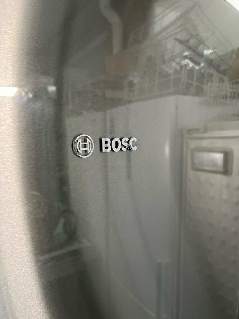 Bosch 520 litre inox cam sorunsuz yeni bakımlı buzdolabı - 5