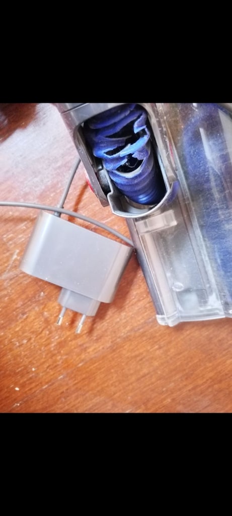 Dyson V8 Animal Şarjlı Süpürge - 4