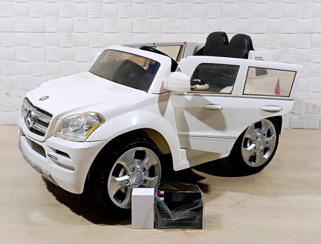 Akülü araba 12 volt lisans lı Mercedes kumandalı aküsü sıfır paketinde - 3
