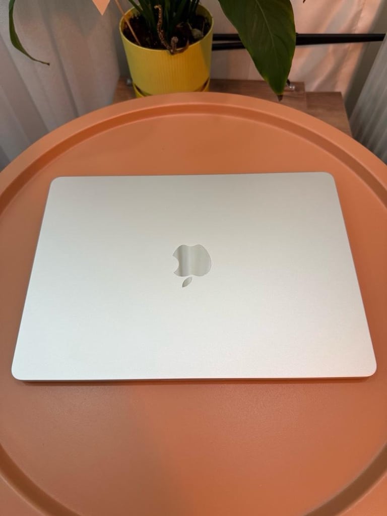 MacBook Air M2 - 9