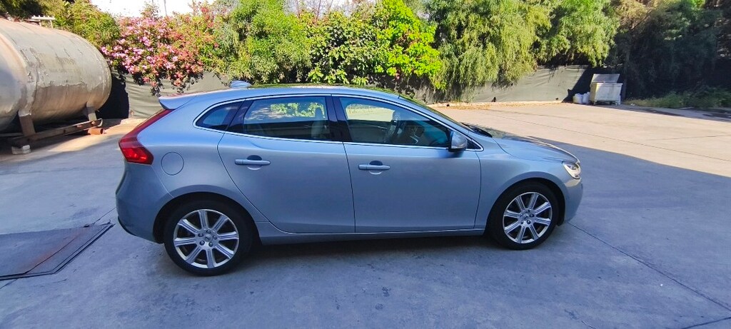sahibinden Volvo v40 - 6