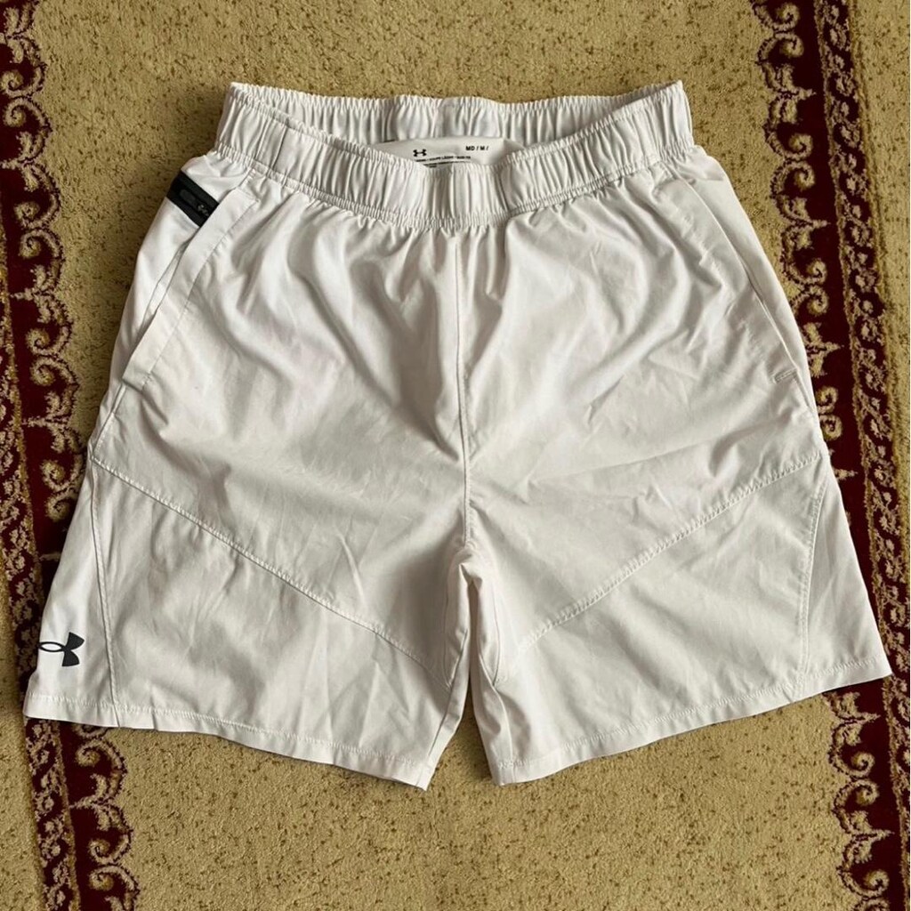 UNDER ARMOUR ŞORT