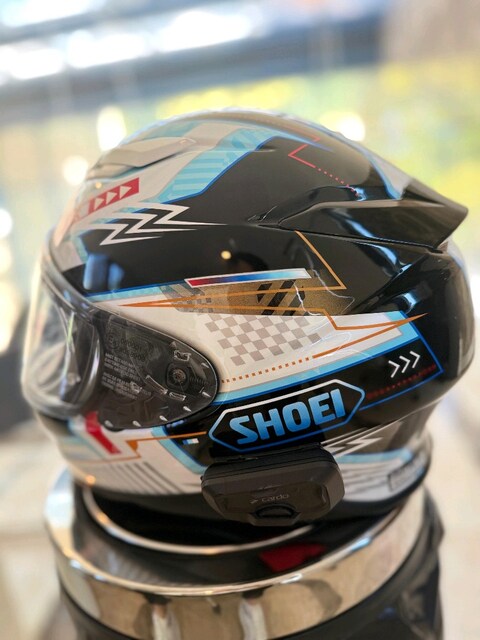shoei nxr2 kask xl beden 1 yıl oldu alalı