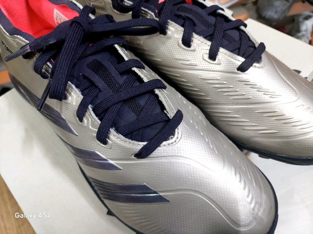 Orjinal Adidas 42 numara PREDATÖR Halı Saha ayakkabısı İKİNCİ EL.. - 12