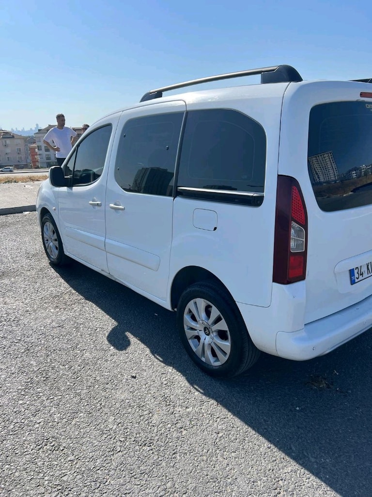 sahibinden bakimli berlingo - 3