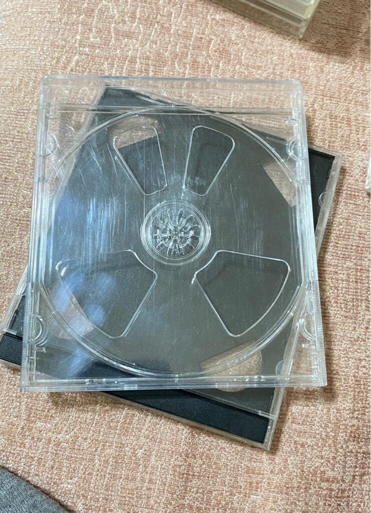 Boş cd kutuları - 3