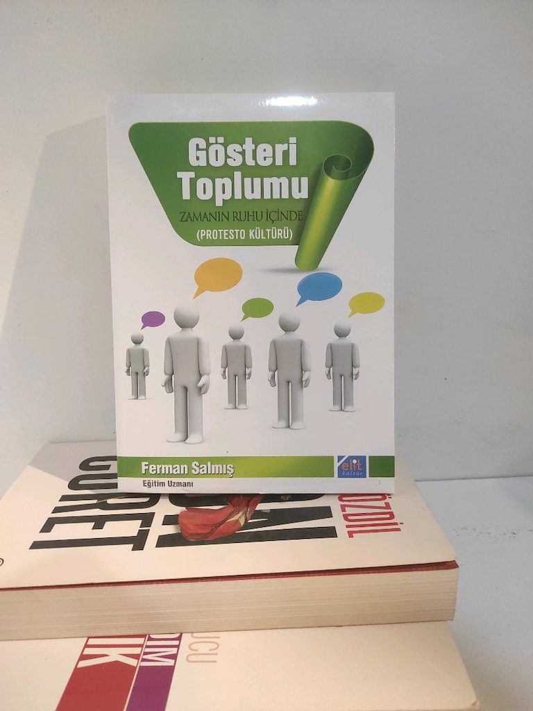 10 kitaplık karışık kitap lotu - 11