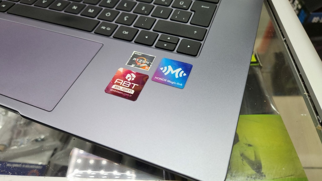 ABT BİLİŞİM –Honor MagicBook 15 Ryzen 5 3500U 8 GB DDR4 full hd Laptop - 3