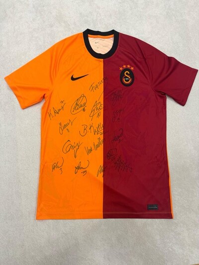 İCARDİ İMZALI Galatasaray tüm takım imzalı 23/24 sezonu forma