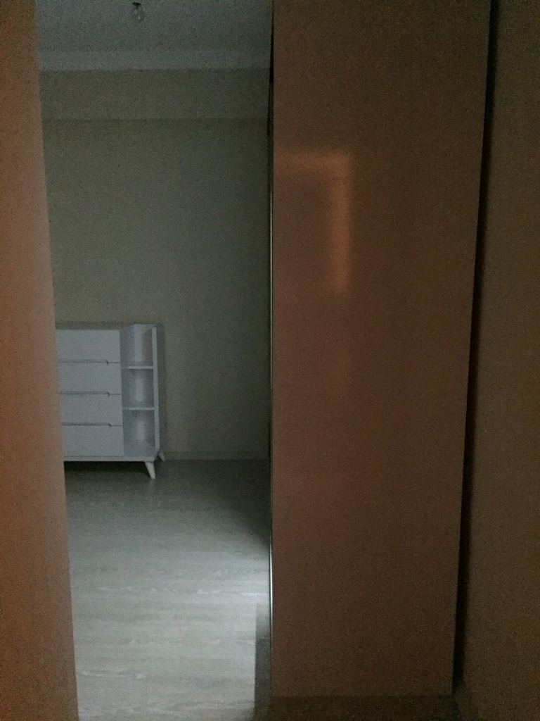 Özel yapım, aynalı, 2 sürgülü elbise dolabı - 6