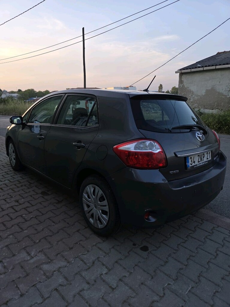 2011 Toyota Auris 1.4 D-4D Comfort Extra - 5