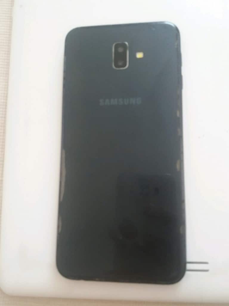 Ucuz android j6 plus 32 gb whatsaap instagram tiktok youtube yüklü - 2