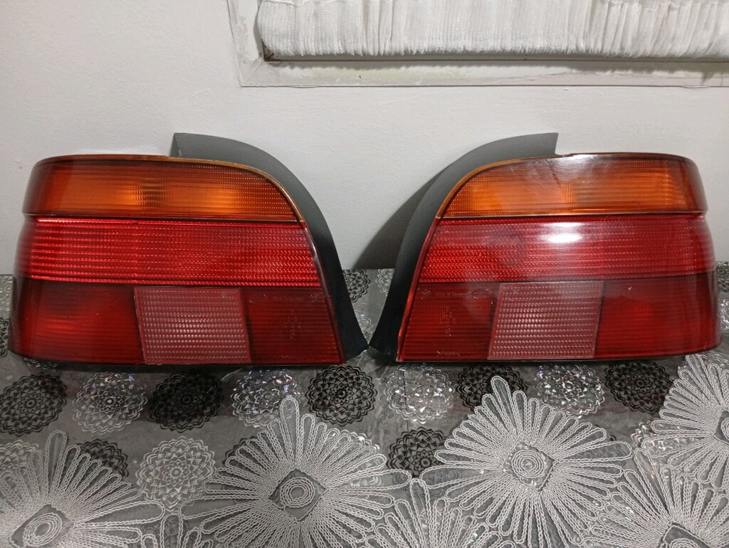 Bmw E39 Orjinal Hella arka stop camları - 3