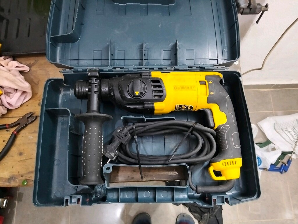 Dewalt D 25103K Kırıcı Delici - 3