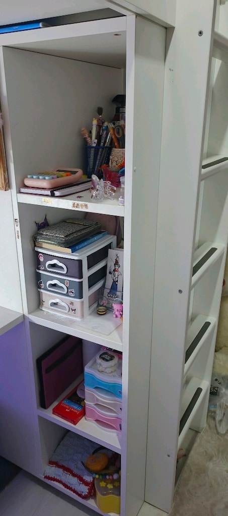 ikea smastad ranza masalı dolaplı - 2