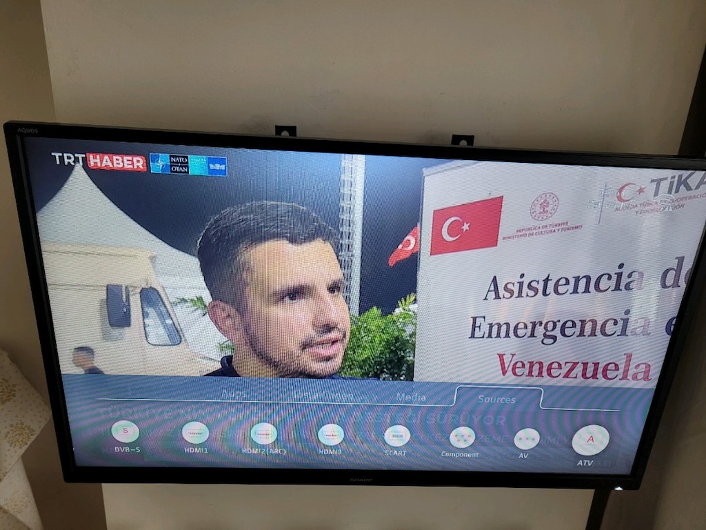 satilik sharp smart tv 32 inc 82 ekran - 4