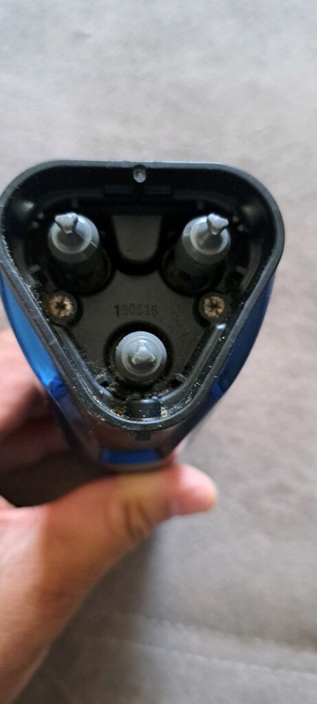 PHILIPS traş makinesi - 8