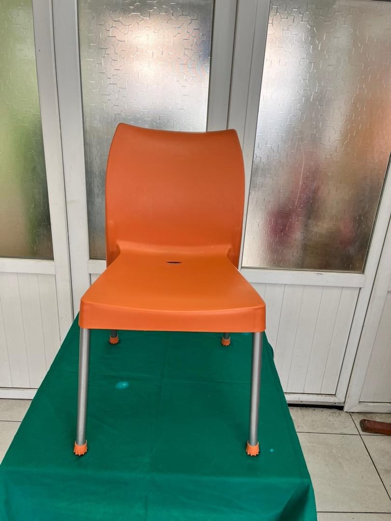 Dayanıklı ve Kaliteli Plastik Sandalye
