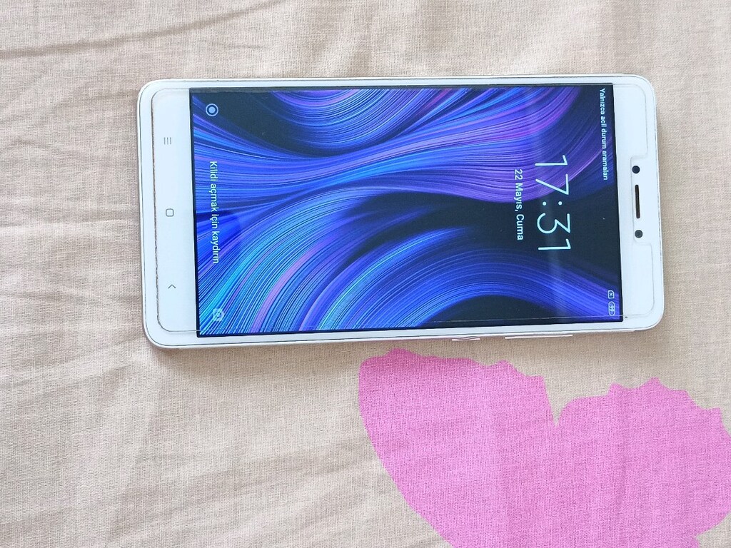 ixaomi Note 4 Gold Rengi cep telefonu. - 2