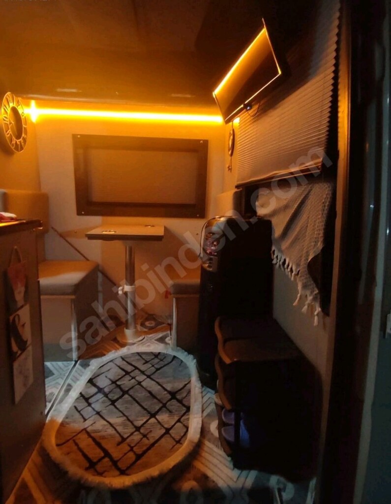 Motokaravan-Motoru 75 bin km önce yapıldı.Conta yenilendi - 15