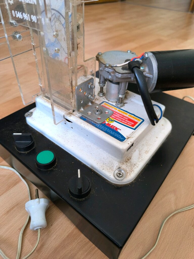 Otomatik Sigara Sarma Makinesi Sorunsuz Çalışmaktadır - 2