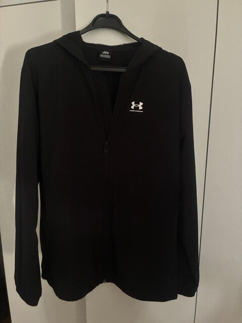 SIFIR TERTEMİZ Under Armour Siyah Yağmurluk ve Rüzgarlık - L beden